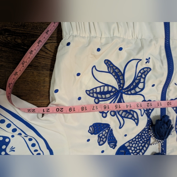 Farm Rio Active Artisanal Embroidered Crop Windbreaker Blue White Bead Tassel XS - Picture 8 of 10